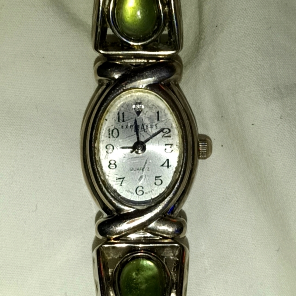 EXpress watch